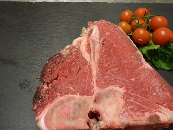 T - Bone Steak / Porterhouse Steak